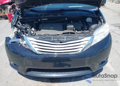 2013 Toyota Sienna Limited 7 Passenger z USA, uszkodzony, nr VIN 5TDDK3DC0DS051969